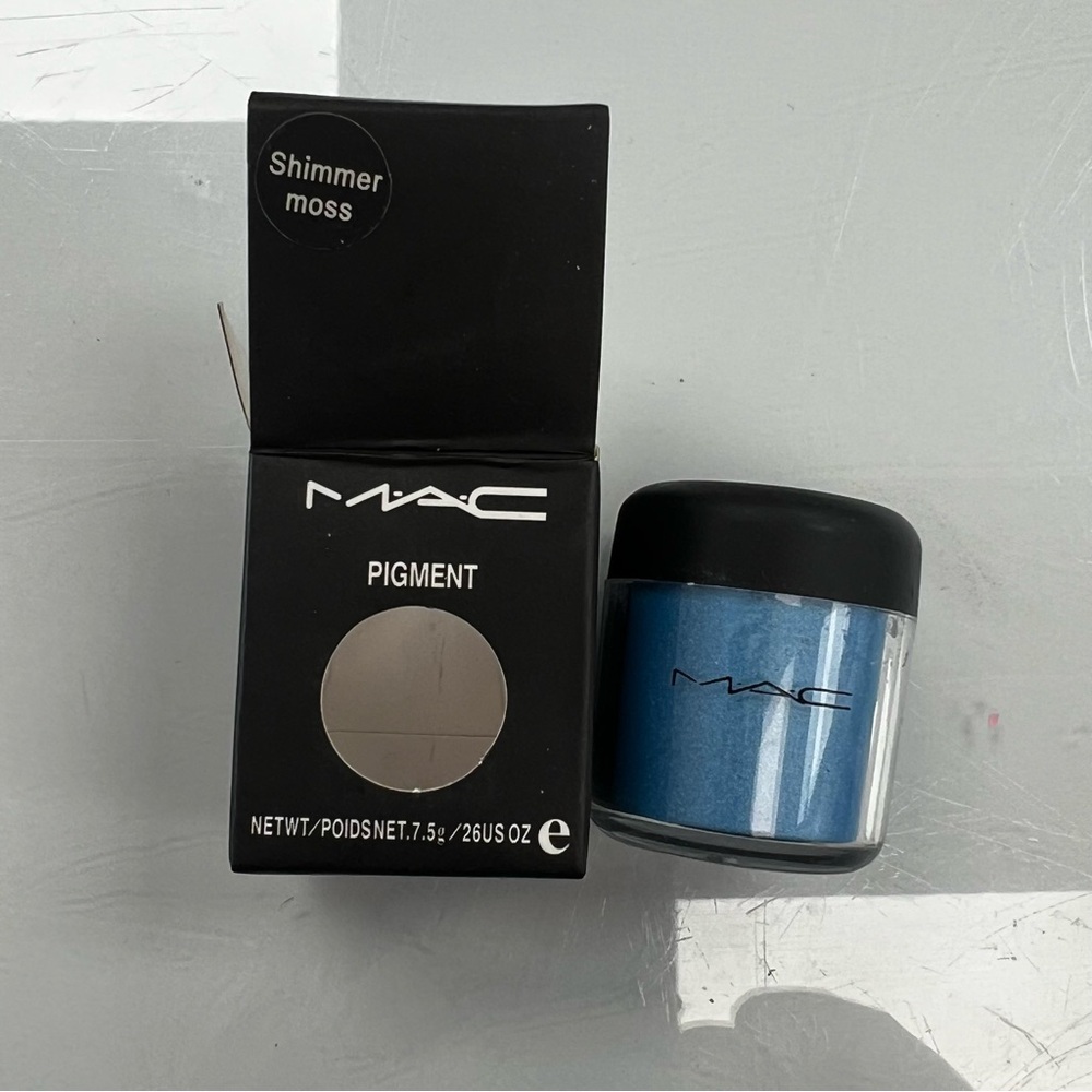 MAC Eyeshadow Pigment - Shimmer Moss